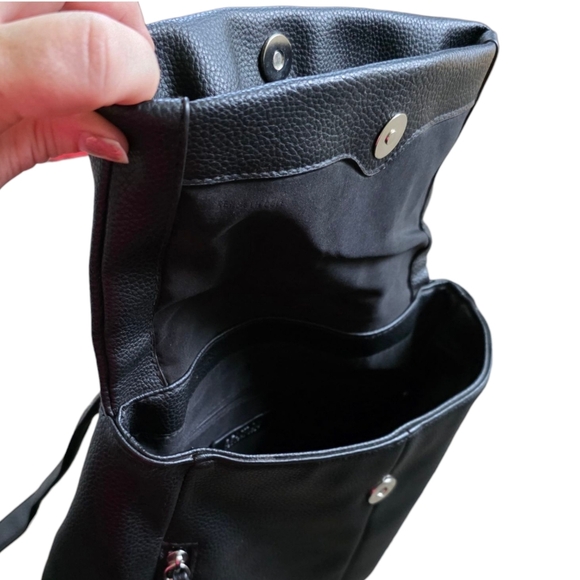 Kenneth Cole Reaction Leather Backpack - Picture 4 of 14